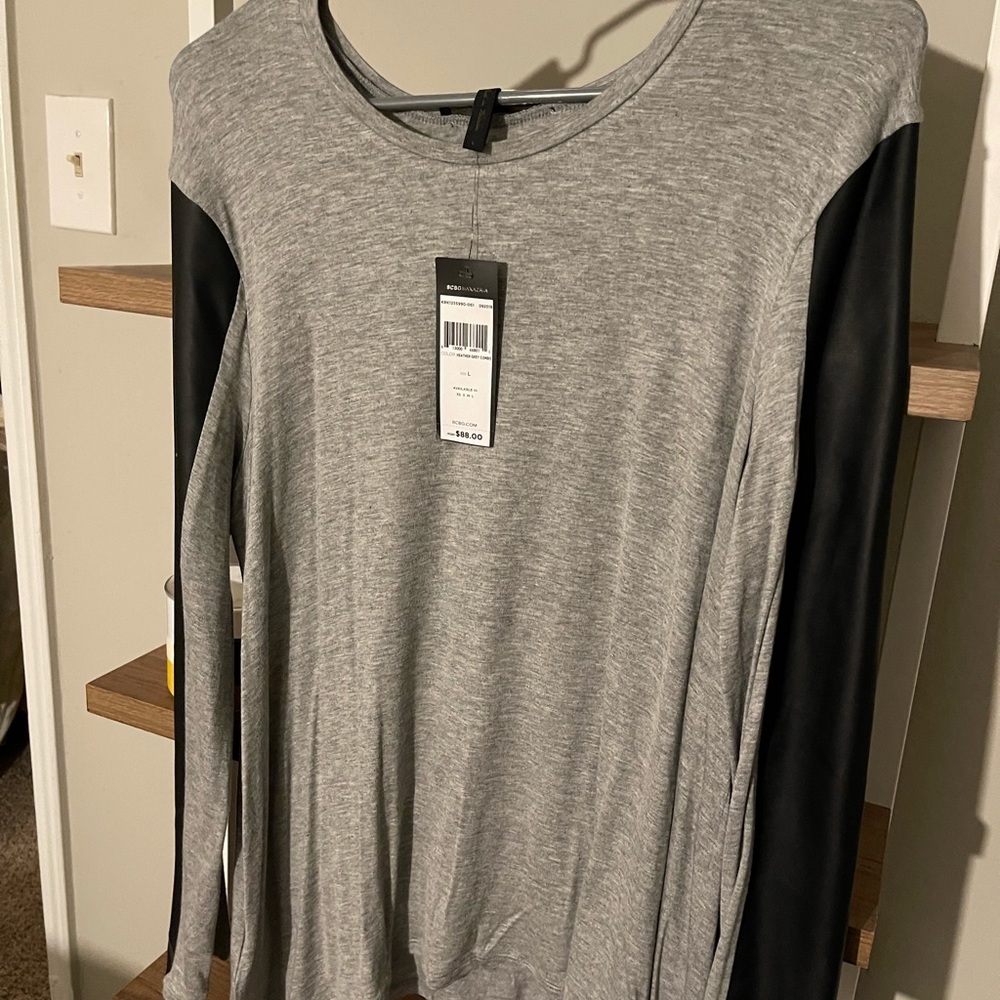 BCBG TOP - Picture 2 of 5